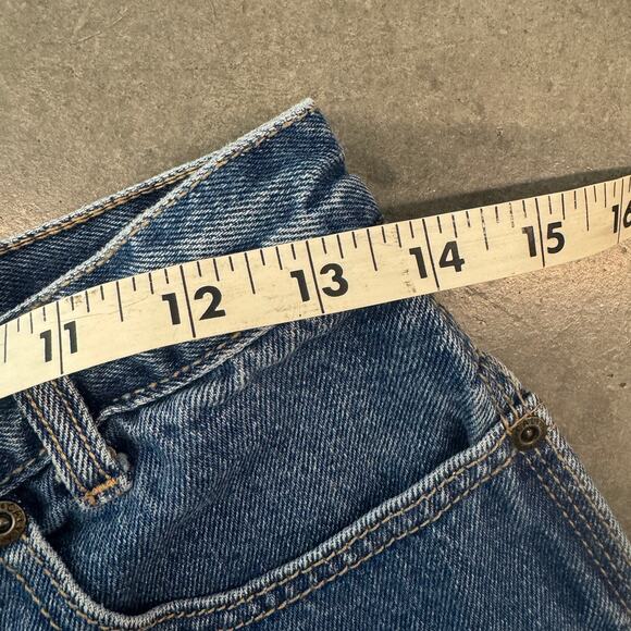 Vintage Y2k Calvin Klein Dark Wash Cutoff Frayed Denim Jean Shorts 13/27 - Picture 4 of 5